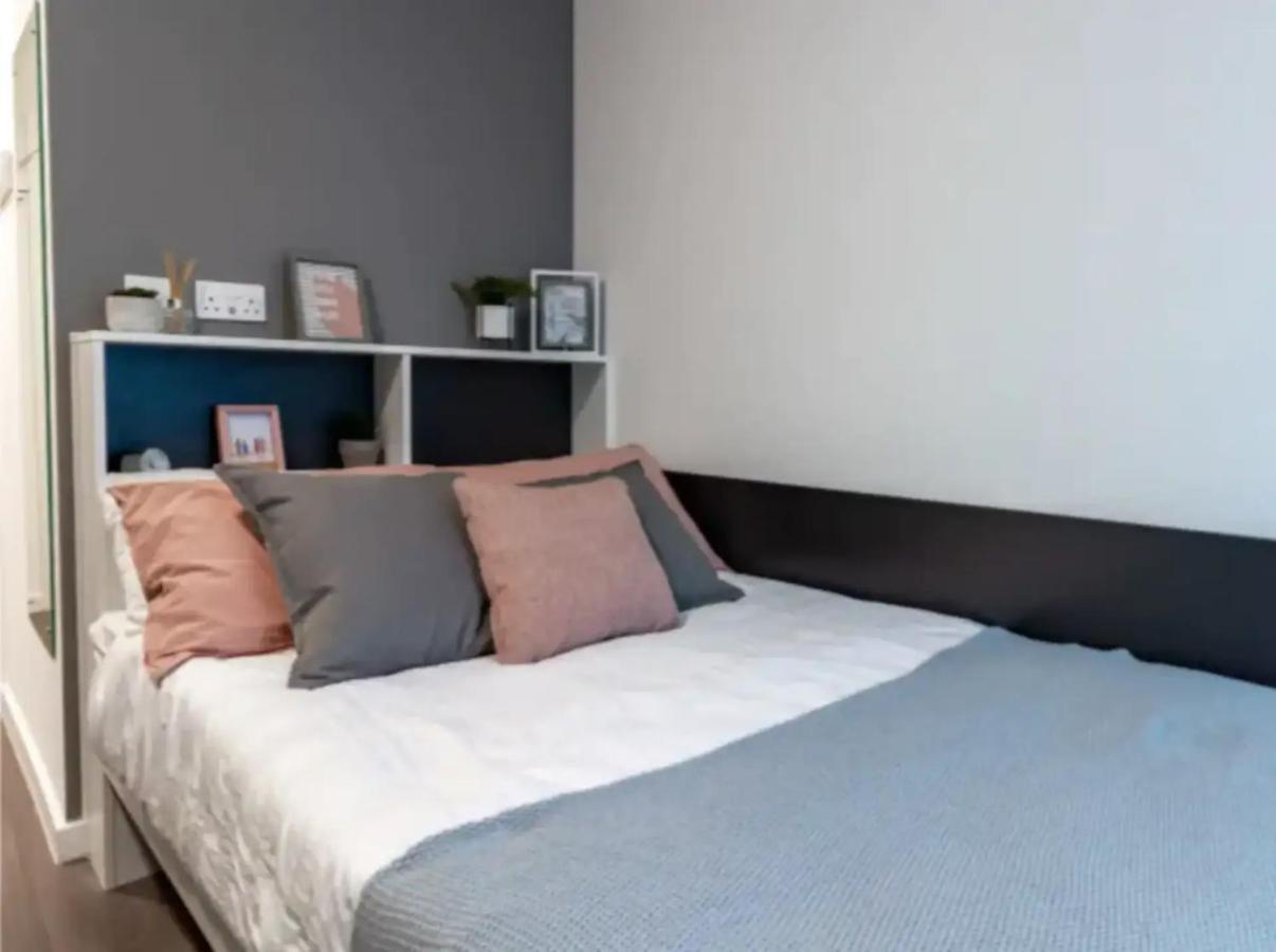 Modern Rooms In Wembley, Sk London Bagian luar foto